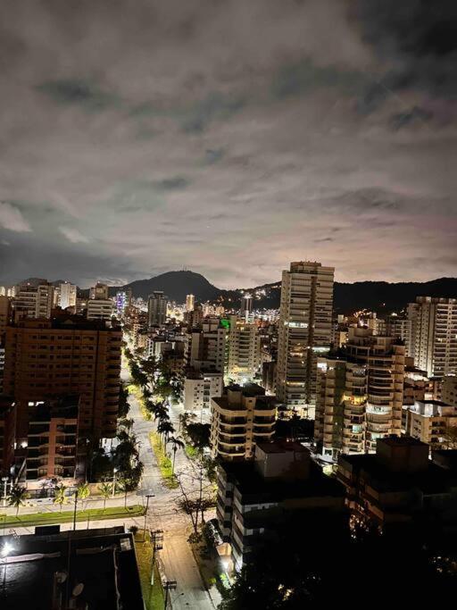 Apto Com Vista Para O Mar Com 2 Vagas - Guarujá Extérieur photo
